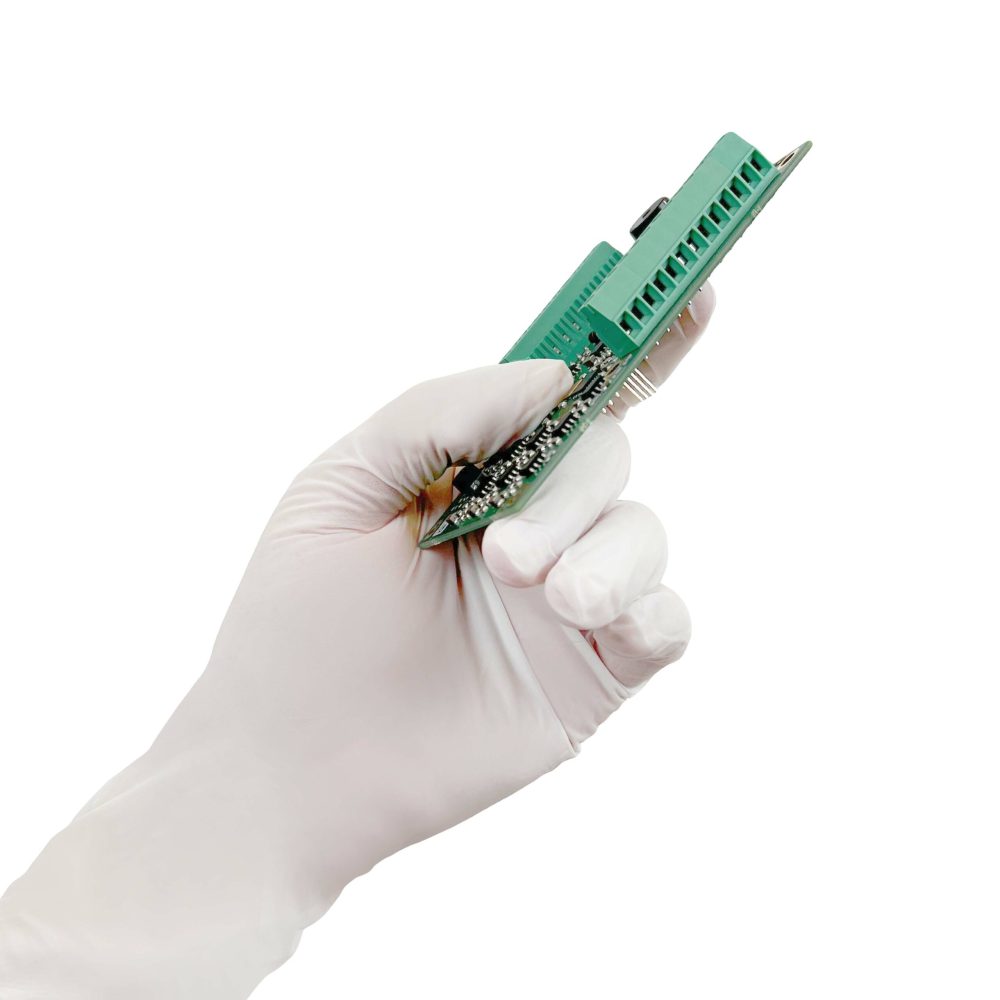 B0403 Cast Polyethylene (CPE) Plastic Gloves 100's